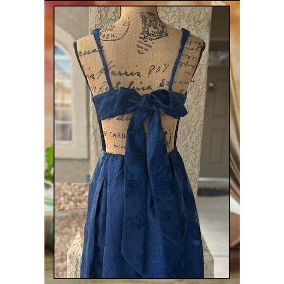 Lulus Navy Jacquard Tie-Back with Pockets Perfected Aura  Maxi Dress Size L - Picture 5 of 13